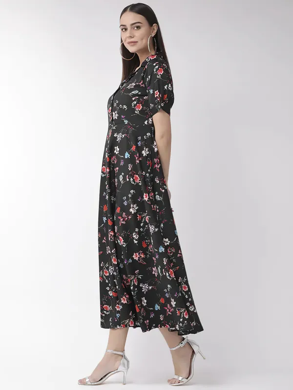 Black_&_Red_Floral_Print_Shirt_Collar,Puff_Sleeves_Maxi_Dress